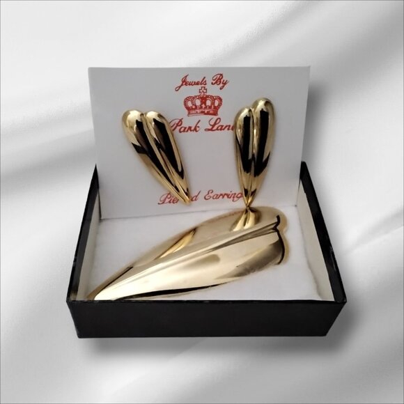 Park Lane Bold Earrings & Brooch Matching Set in Goldtone Metal - Picture 4 of 5